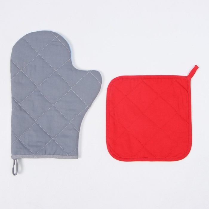 Новый год. Набор кухонный Этель "Новогодние забавы": прихватка 19х19 см, варежка-прихватка 20х28 см, 100% х