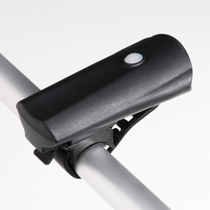 Фонарь велосипедный передний аккумуляторный Фонарь велосипедный передний аккумуляторный "Беркут", водонепроницаемый, 10 х 5 х 4.5 см