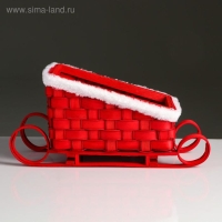 Кашпо «Сани», красное, 23×13,5×10,5/16,5 см, шпон Кашпо «Сани», красное, 23×13,5×10,5/16,5 см, шпон