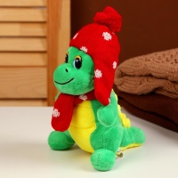 Мягкая игрушка &laquo;Дракоша&raquo;, в красной шапке, 15 см, цвет зелёный