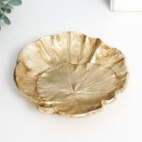 Тарелка декоративная полистоун "Листья" золото 1,5х13х12 см Тарелка декоративная полистоун "Листья" золото 1,5х13х12 см
