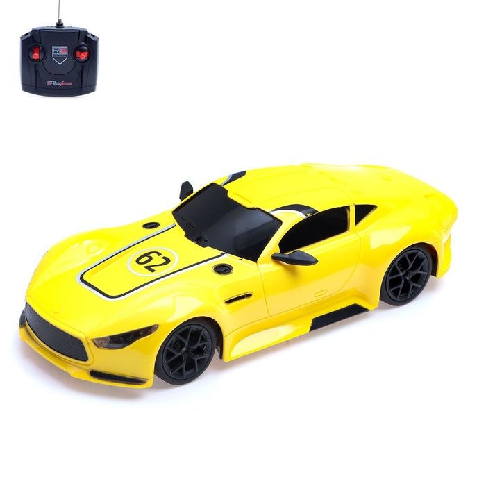 Машина радиоуправляемая &laquo;МускулКар&raquo;, работает от аккумулятора, цвет жёлтый
