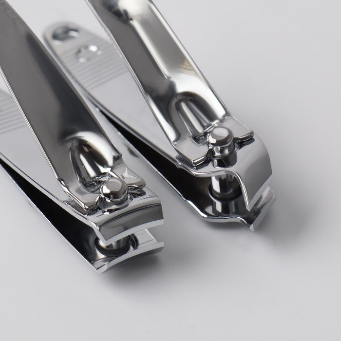 Набор маникюрный «Плетёнка», 7 предметов, в футляре, цвет МИКС Набор маникюрный «Плетёнка», 7 предметов, в футляре, цвет МИКС