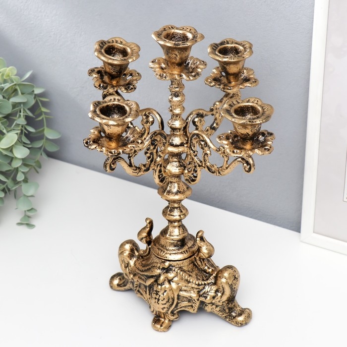 Подсвечник чугун на 5 свечей Подсвечник чугун на 5 свечей "Феодал" под бронзу 32,5х23х23 см