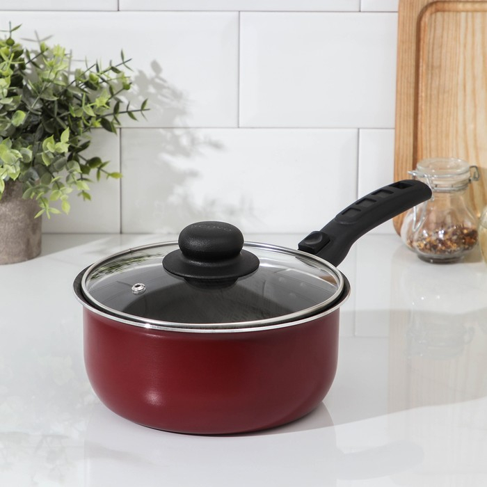 Ковш &laquo;Альфа&raquo; 1,5 л, стеклянная крышка, пластиковая ручка, антипригарное покрытие, цвет красный