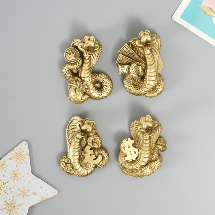 Магнит полистоун Магнит полистоун "Денежная змейка" бронза МИКС 5х2х7 см