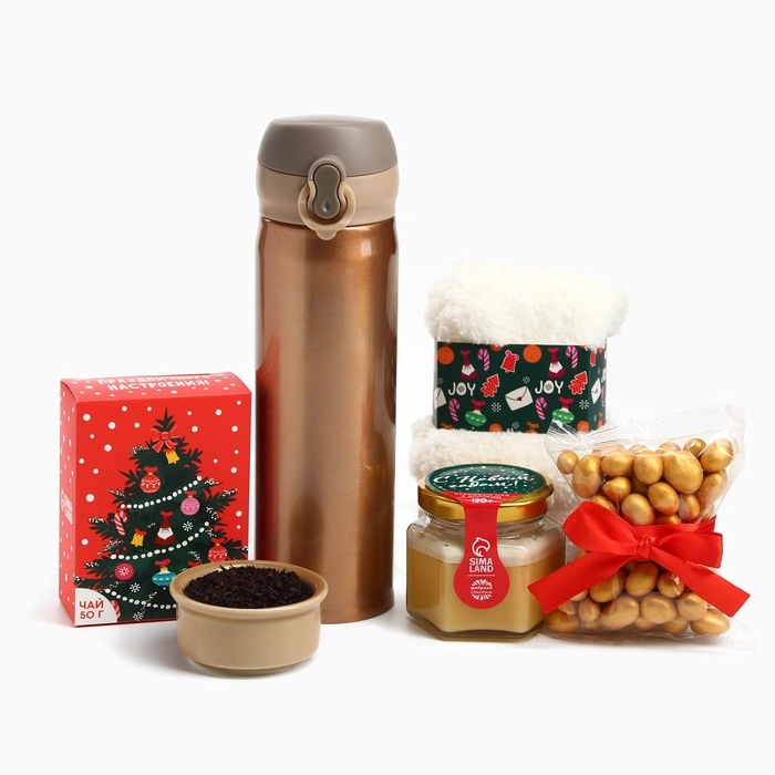 Подарочный набор «Веселья в новом году»: чай со вкусом лесных ягод 50 г., крем-мед хлопковый 120 г., арахис в шоколадной глазури, 100 г., носки р-р: 36–39, термос 500 мл. Подарочный набор «Веселья в новом году»: чай со вкусом лесных ягод 50 г., крем-мед хлопковый 120 г., арахис в шоколадной глазури, 100 г., носки р-р: 36–39, термос 500 мл.