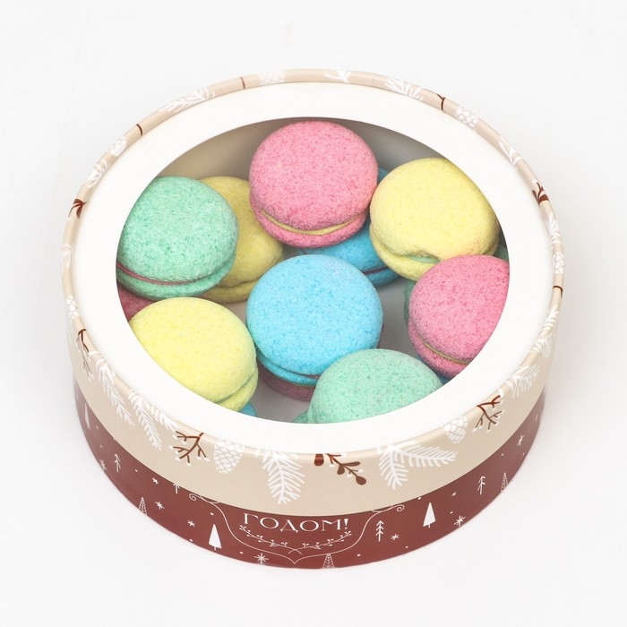 Новый год. Коробка подарочная новогодняя для макарун тубус с окном "Хоровод ёлочек" 18 х 18 х 6 см.