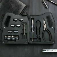 Набор инструментов в канистре &laquo;Тому, кто достигает цели&raquo;, 14.8х23 см