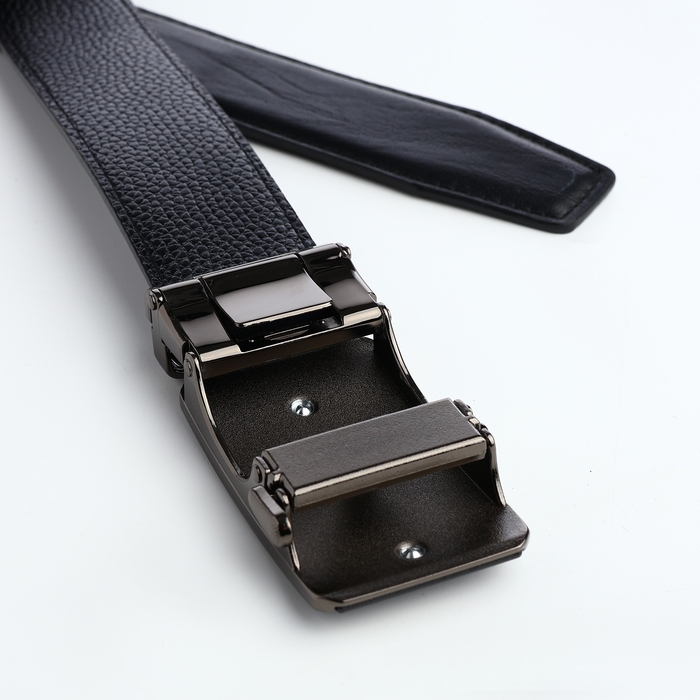 Ремень мужской, ширина 3,6 см, винт, пряжка автомат, цвет чёрный Ремень мужской, ширина 3,6 см, винт, пряжка автомат, цвет чёрный
