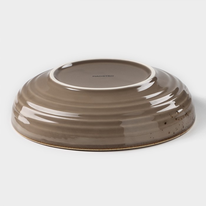 Тарелка фарфоровая глубокая Magistro &laquo;Церера&raquo;, 1,1 л, d=22 см, цвет коричневый