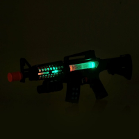 Автомат М16, световые и звуковые эффекты, работает от батареек Автомат М16, световые и звуковые эффекты, работает от батареек