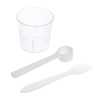 Опыты для девочек &laquo;Помада для губ&raquo;, единорог и сердечко