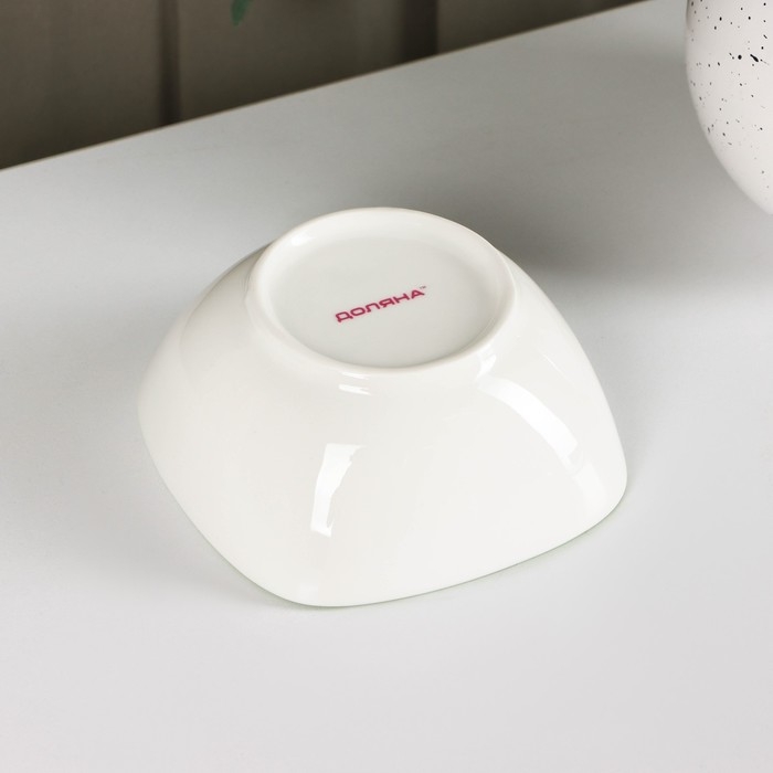 Салатник фарфоровый с ложкой Доляна &laquo;Зелёный сад&raquo;, 250 мл