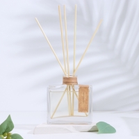 Диффузор ароматический "Bomantic", 120 мл, сандаловое дерево Диффузор ароматический "Bomantic", 120 мл, сандаловое дерево