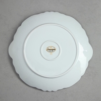 Блюдо «Вероника», круглое, фарфор, Иран Блюдо «Вероника», круглое, фарфор, Иран