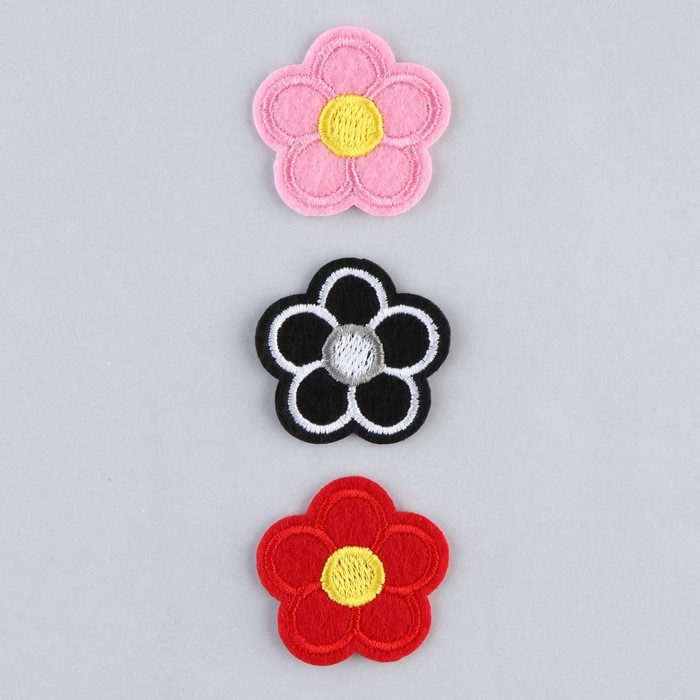 Термонаклейки на одежду &laquo;Цветы&raquo;, 3 шт.