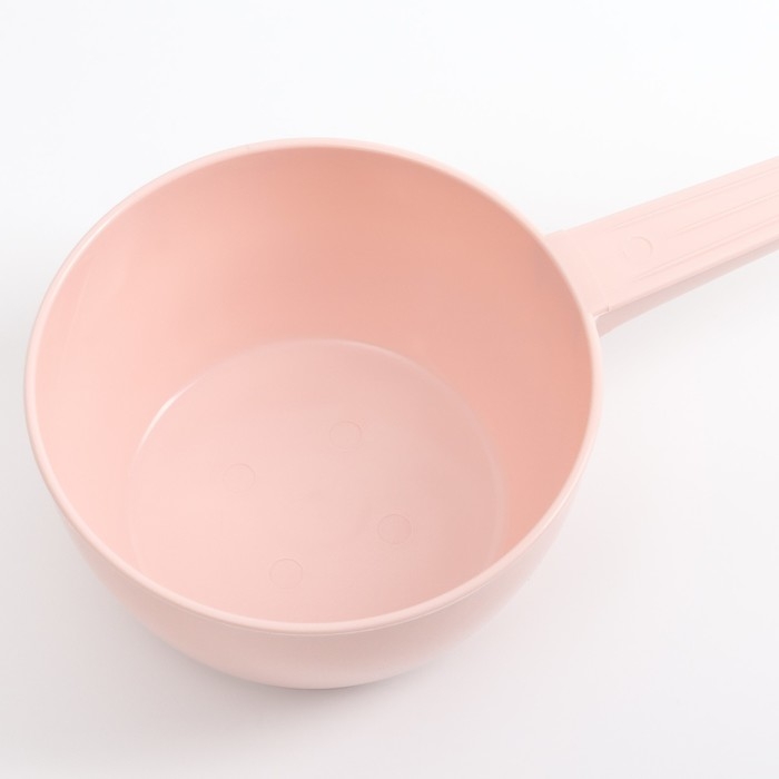 Ковш пластиковый для купания и мытья головы, детский банный ковшик, 1л., цвет розовая пудра