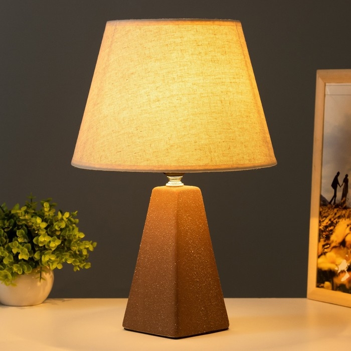 Настольная лампа "Альберта" Е27 40Вт шоколадный 25х25х36см RISALUX