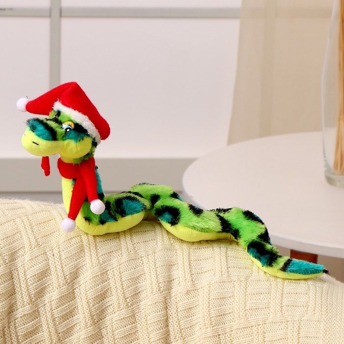 Мягкая игрушка &laquo;Змея&raquo;, в новогоднем колпаке, 16 см