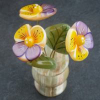 Сувенир Цветок в горшке &laquo;Анютины глазки&raquo;, оникс
