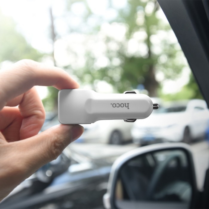 Автомобильное зарядное устройство Hoco Z23, 2 USB, 2.4 А, белое Автомобильное зарядное устройство Hoco Z23, 2 USB, 2.4 А, белое