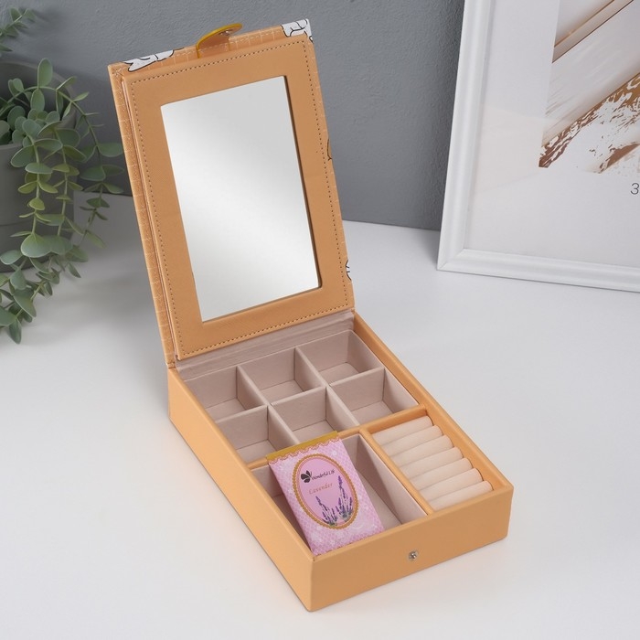 Шкатулка кожзам для украшений с зеркалом "Котики" жёлтая 15х21,5х5,5 см