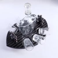 Мини-бар "Фрегат" без декора, 7 предметов, 500/50 мл Мини-бар "Фрегат" без декора, 7 предметов, 500/50 мл