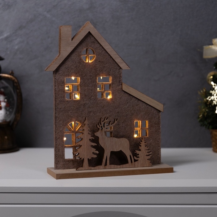 Фигура дерев. Фигура дерев. "Изба с оленями", 20х6х25 см, 5 LED, CR2032x1 (в компл.), Т/БЕЛЫЙ