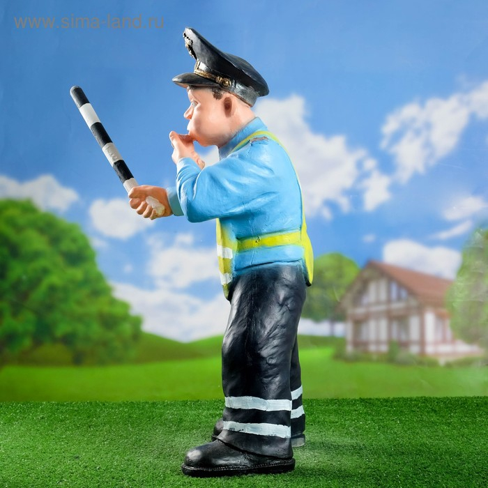 Садовая фигура Садовая фигура "Гаишник" 28х39х71см