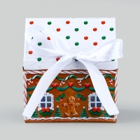 Коробка подарочная новогодняя складная &laquo; Пряничный домик &raquo;, 15 х 18 х 10 см, Новый год