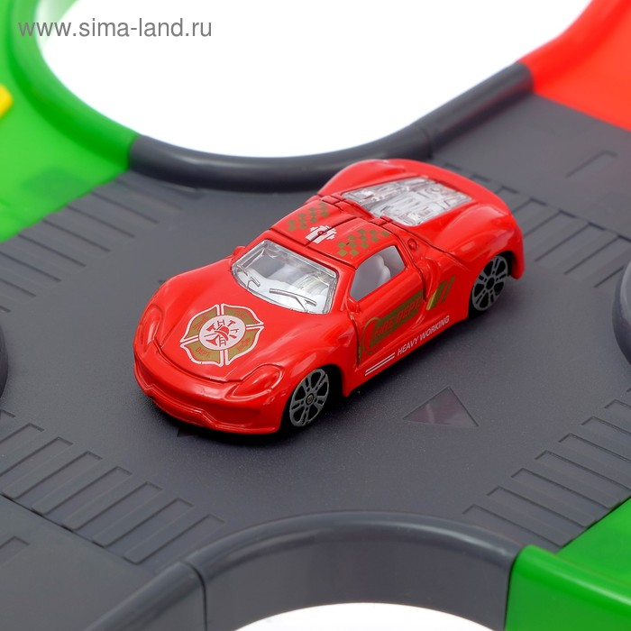 Гараж трасса &laquo;Крутой вираж&raquo;, с 1 металлической машиной и 1 вертолётом