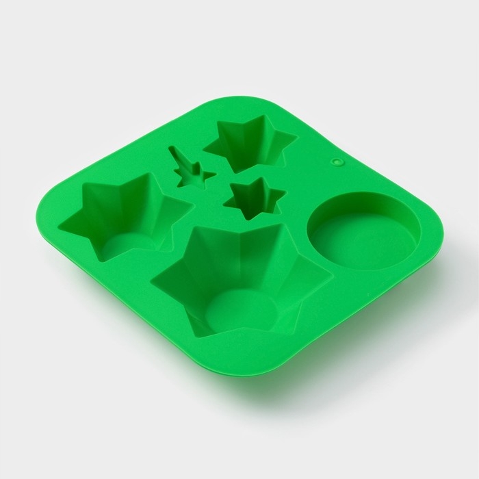 Форма для выпечки новогодняя Доляна «Новогодний набор», силикон, 20,5×22×3,5 см, 6 ячеек, цвет зелёный Форма для выпечки новогодняя Доляна «Новогодний набор», силикон, 20,5×22×3,5 см, 6 ячеек, цвет зелёный
