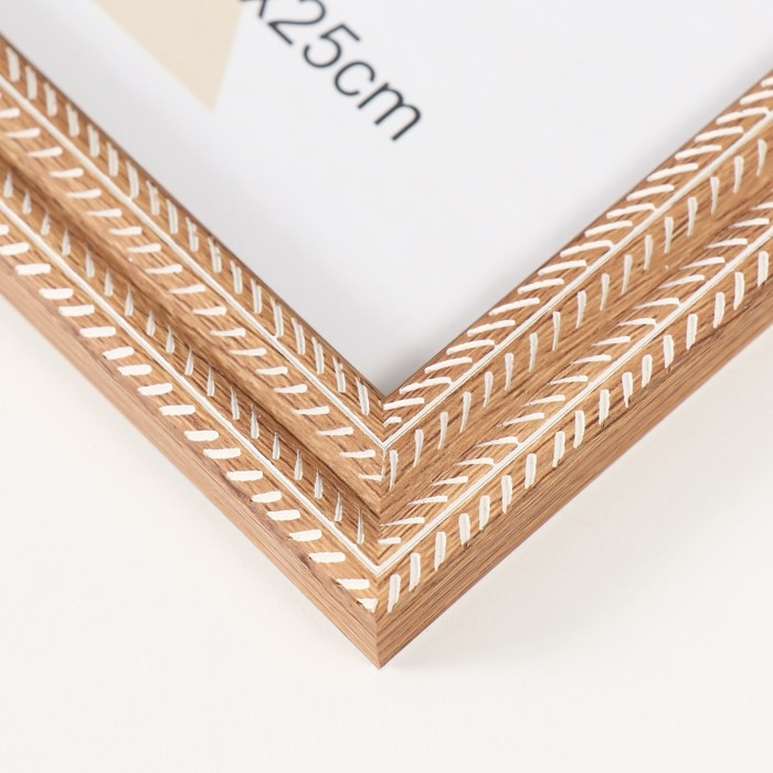 Фоторамка пластик 20х25 см "Двойная коса" пшеничная 22,4х27,4х1,1 см