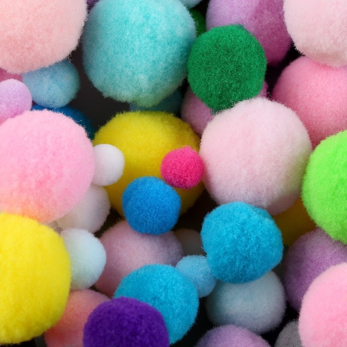 Набор текстильных деталей для декора «Помпоны», 400 шт., размер: от 8 до 30 мм Набор текстильных деталей для декора «Помпоны», 400 шт., размер: от 8 до 30 мм