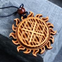 Оберег "Макошь" кедр, дарует мудрость и энергию Оберег "Макошь" кедр, дарует мудрость и энергию