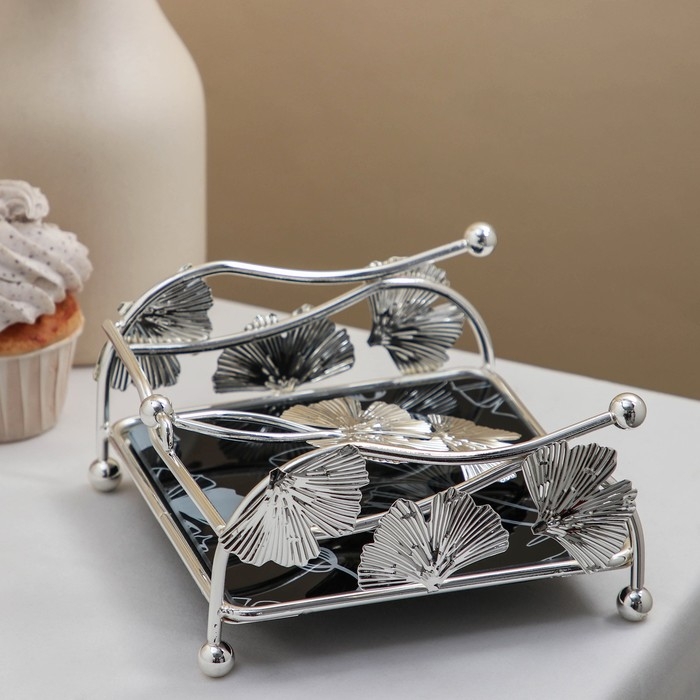 Салфетница &laquo;Цветы&raquo;, 15&times;15&times;8,5 см, цвет серебряный