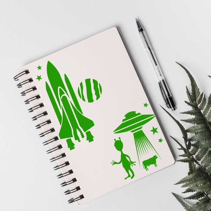 Трафарет пластик "Путешествие в космос" 21х29,7 см