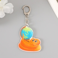 Брелок акрил "Змей с глобусом" 5,8х5 см Брелок акрил "Змей с глобусом" 5,8х5 см