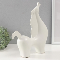 Сувенир керамика "Гордый конь" белый 7,5х26х31 см Сувенир керамика "Гордый конь" белый 7,5х26х31 см