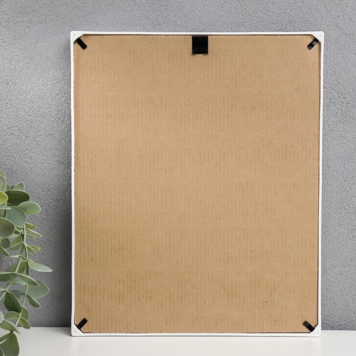 Фоторамка пластик L-3 20х25 см белый (пластиковый экран)