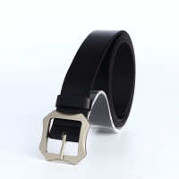 Ремень женский, ширина 2,5 см, винт, пряжка металл, цвет чёрный Ремень женский, ширина 2,5 см, винт, пряжка металл, цвет чёрный