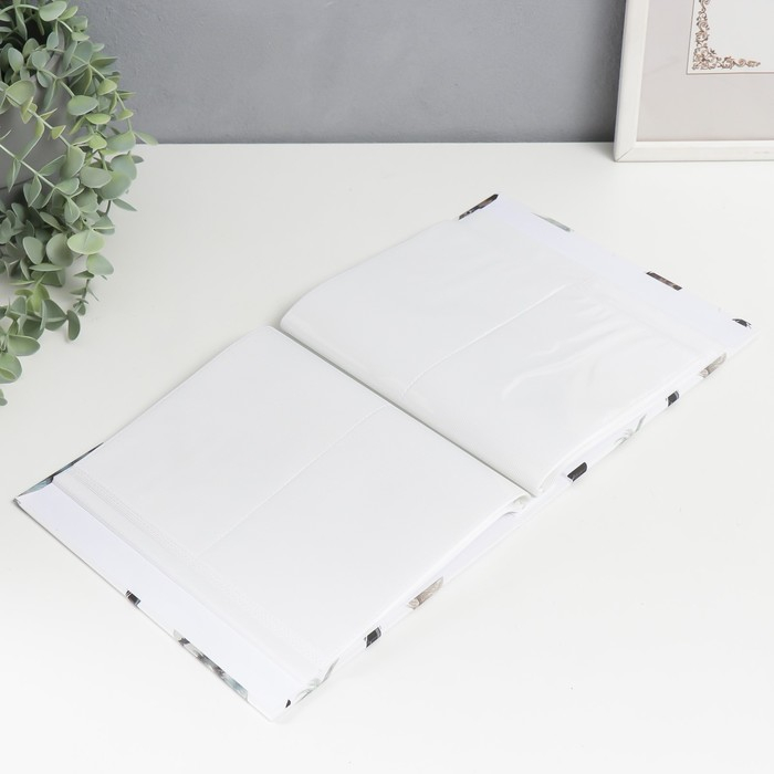 Фотоальбом на 80 фото 10х15 см Фотоальбом на 80 фото 10х15 см "Пёрышки" в коробке МИКС 23х19,5х5 см