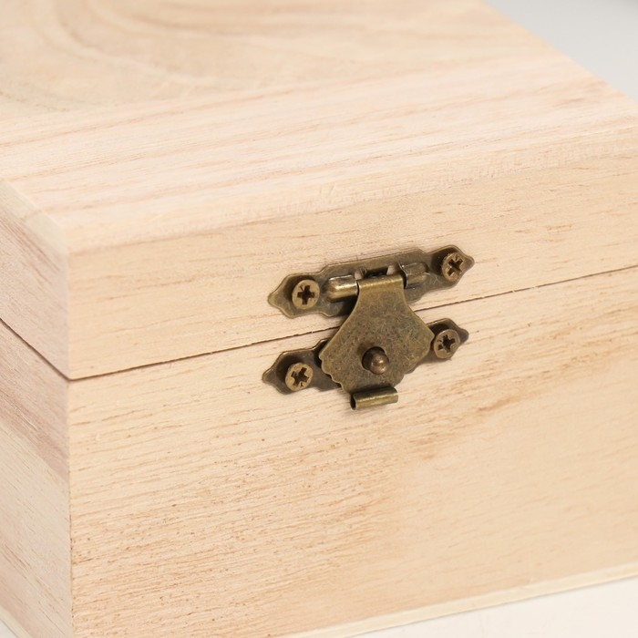 Шкатулка дерево для росписи квадрат 6,5х8,5х8,5 см Шкатулка дерево для росписи квадрат 6,5х8,5х8,5 см