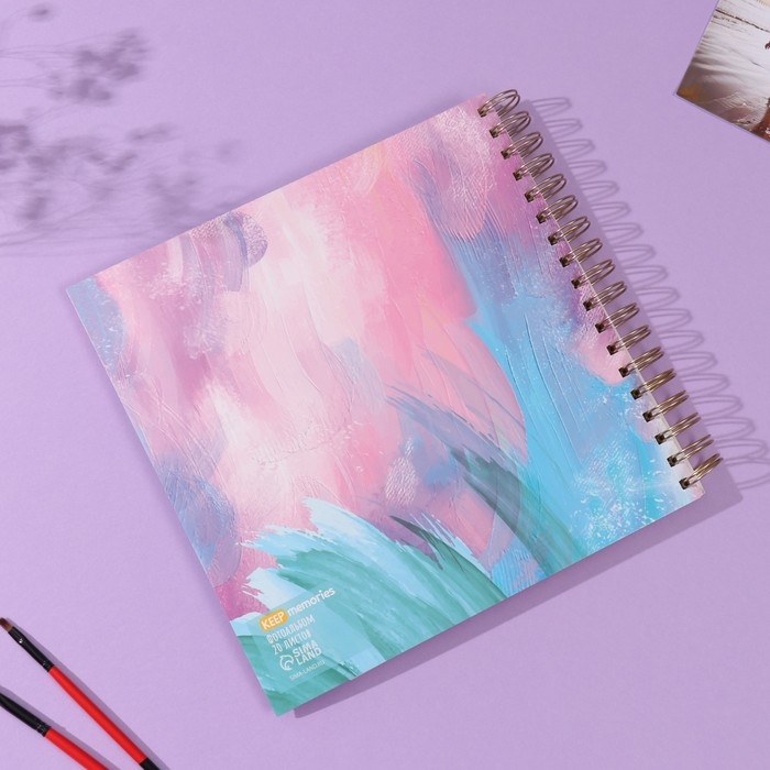 Фотоальбом на спирали 20 листов Фотоальбом на спирали 20 листов "Палитра" объёмный элемент + 4 вкладки 24х24 см