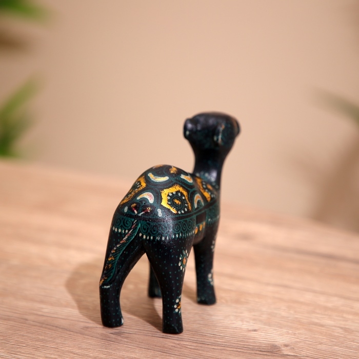 Сувенир "Верблюд" дерево 11х4х10 см