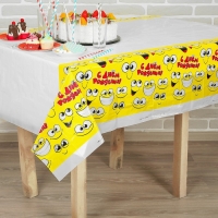 Скатерть одноразовая &laquo;Улыбнись!&raquo;, смайлик, 180 х 137 см, желтая