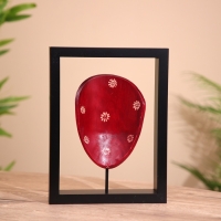 Сувенир "Маска в рамке" батик, дерево 22х5х29 см