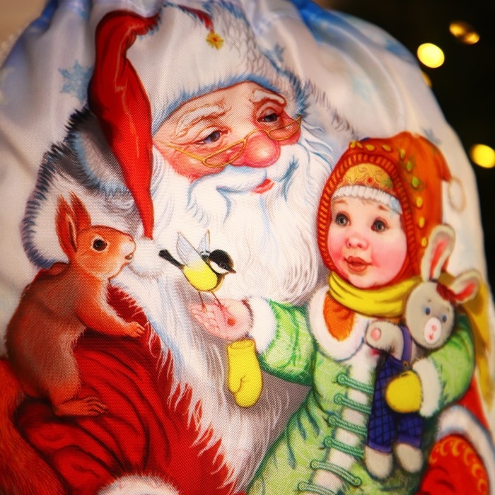 Новый год 2025. Новогодний мешок для подарков на шнурке &laquo;Дед Мороз&raquo;, цвет белый/разноцветный