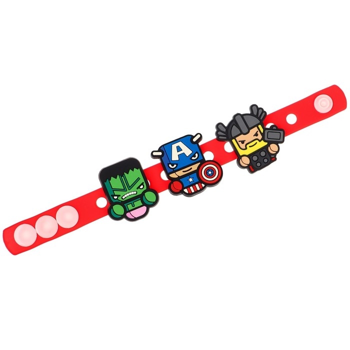 Браслет силиконовый со сменными джибитсами, 3 джибитса в комплекте, Мстители Браслет силиконовый со сменными джибитсами, 3 джибитса в комплекте, Мстители